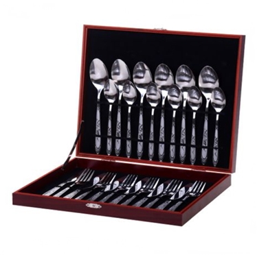 Set tacamuri (liguri,furculite,ligurite,cutite) 24 piese